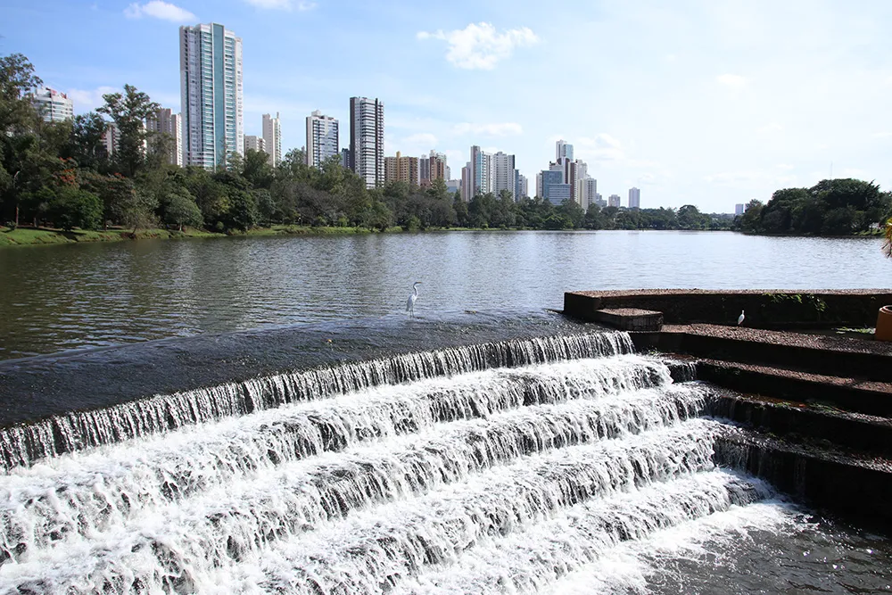 Sofisticação urbana e viver contemporâneo nos mais desejados bairros em Londrina