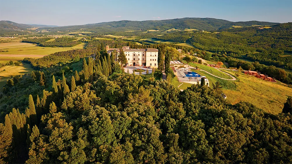 Castello di Casole, destino fabuloso na Toscana no pós carnaval