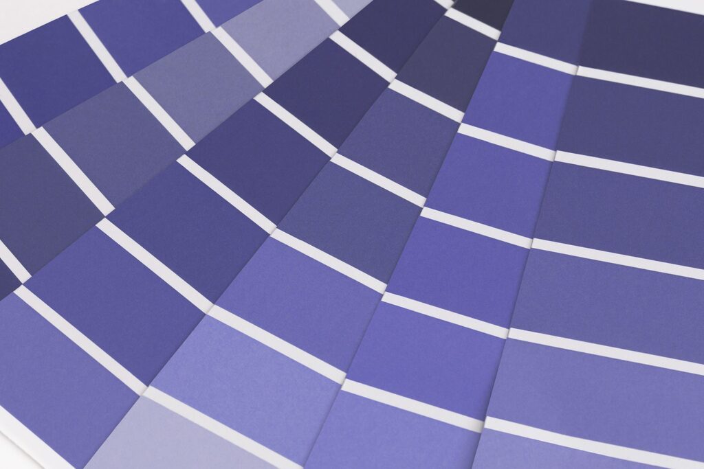 As cores de 2022 da Pantone: Very Peri é a nova cor do momento