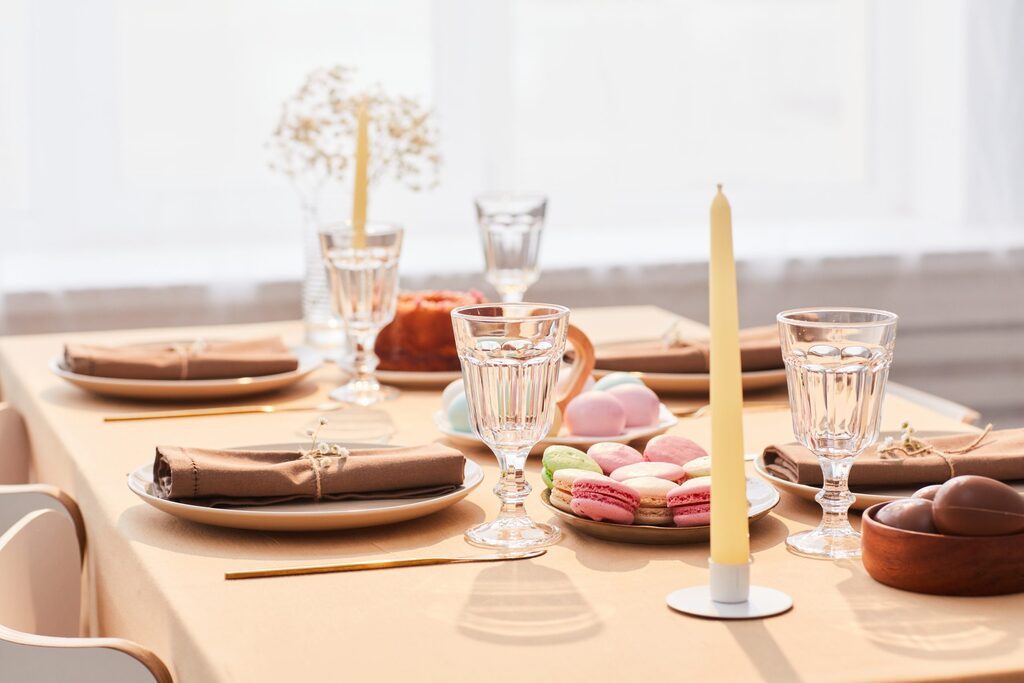 6 inspirações de decoração para o almoço de Páscoa